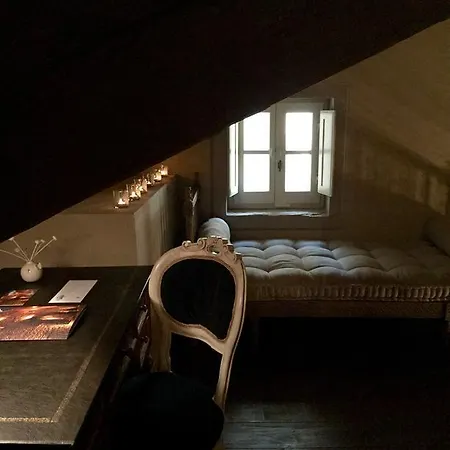 Le Bifore Bed & Breakfast