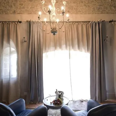 Le Bifore Bed & Breakfast Cortona