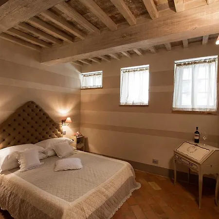 Bed & Breakfast Le Bifore 2*
