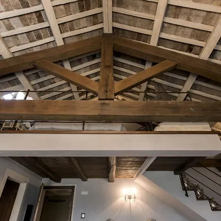 Le Bifore Bed & Breakfast Cortona