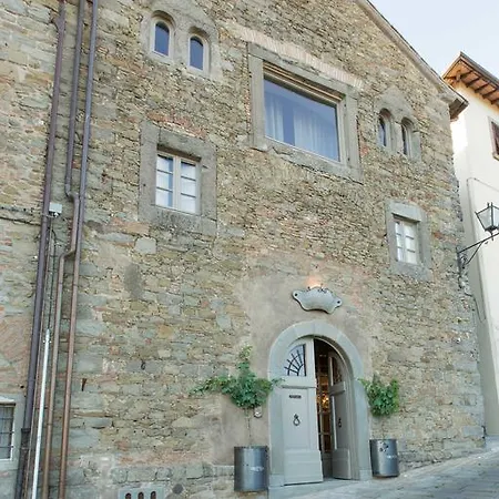 Le Bifore Bed and breakfast