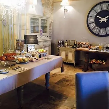 Le Bifore Bed & Breakfast Cortona