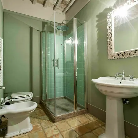 Le Bifore Bed & Breakfast Cortona