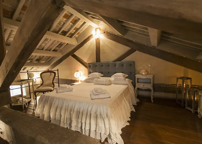 Le Bifore Bed & Breakfast Cortona